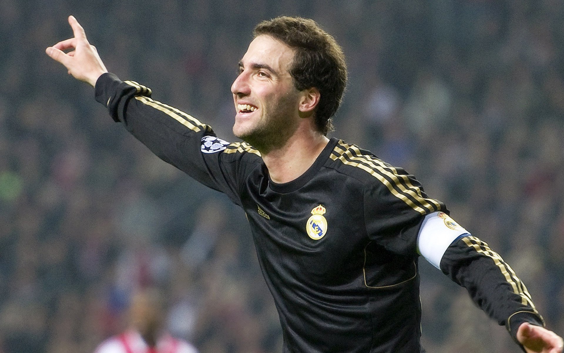 AC米兰队-CS2战术博弈操作精准，cs 战术